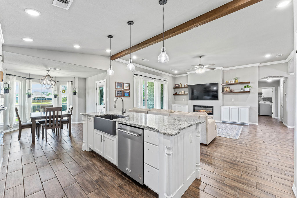 Elkhorn Sub Ph II Pea Ridge - Residential