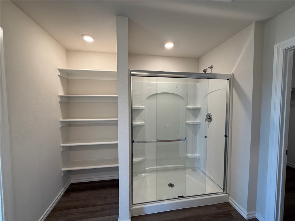 Main Street Village Gentry - Residential Lease