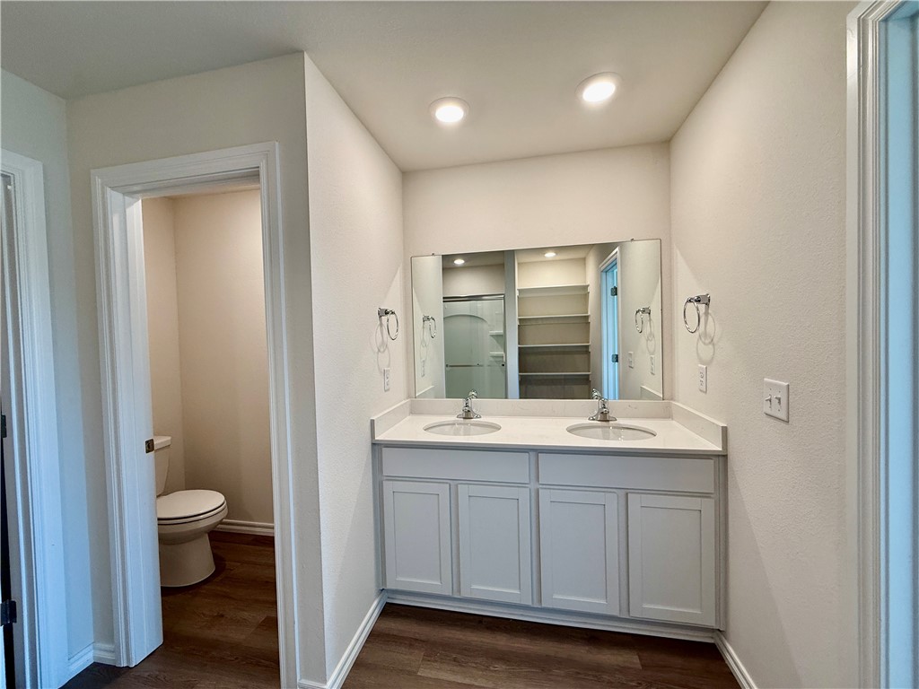 Main Street Village Gentry - Residential Lease