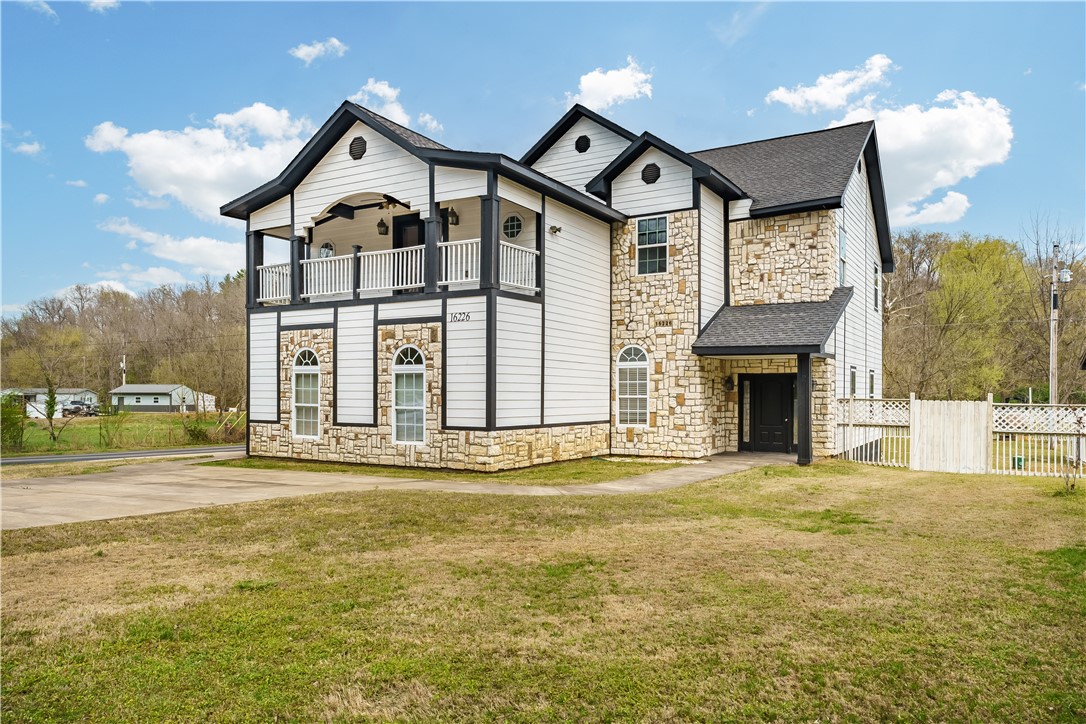 n / a - Residential
