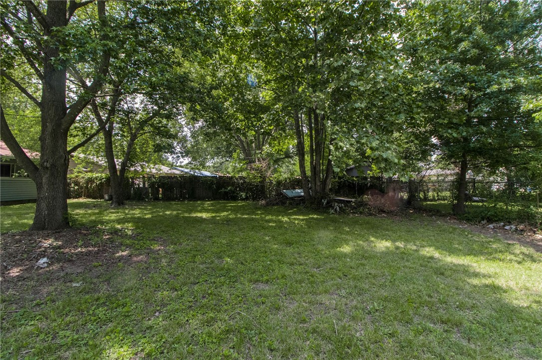 Bishop Manor-Rogers - Residential