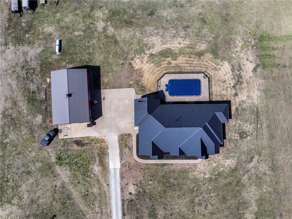 16-15-33 - Residential