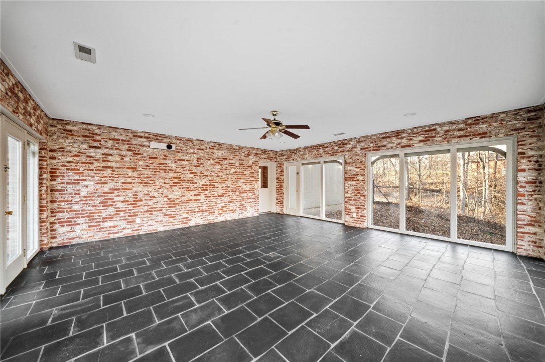 Hyland Park Rogers - Residential