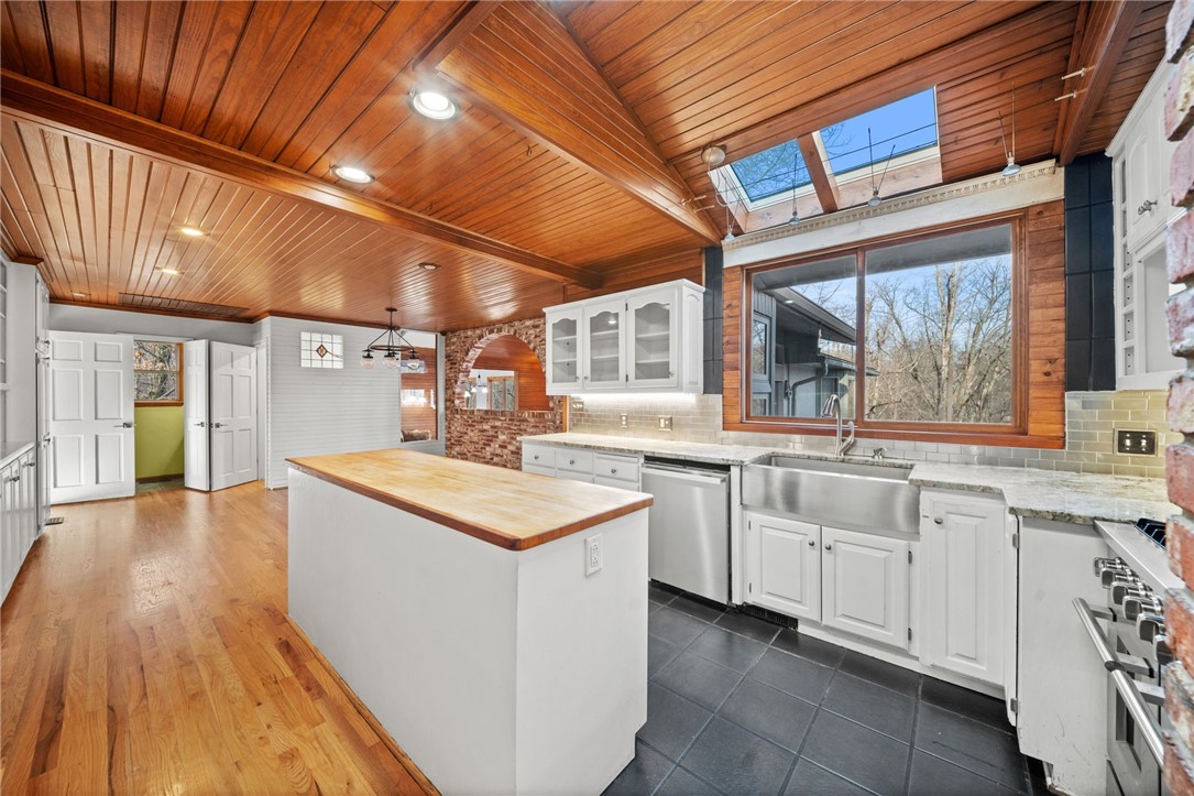 Hyland Park Rogers - Residential