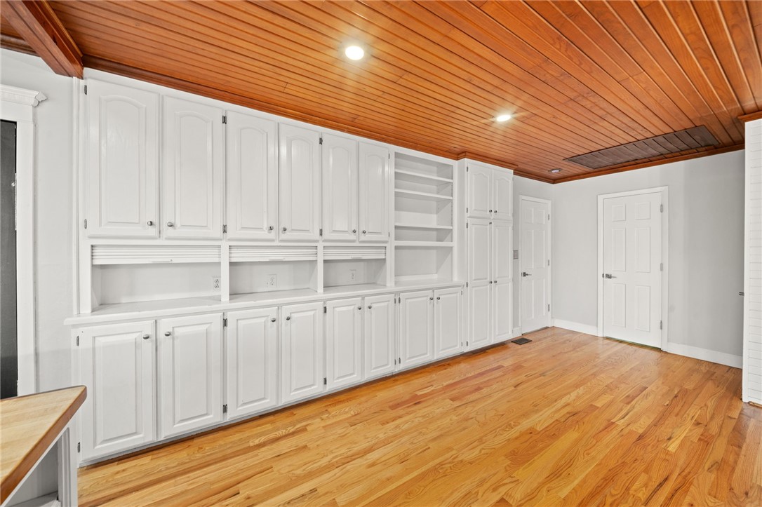 Hyland Park Rogers - Residential