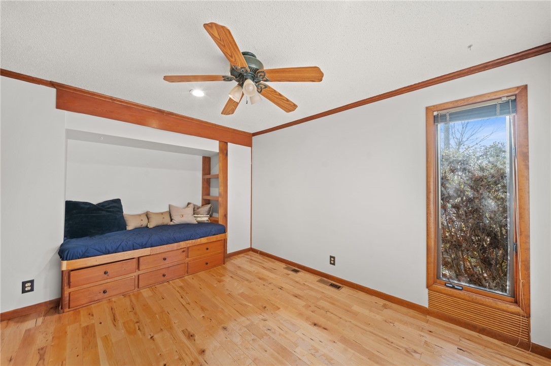 Hyland Park Rogers - Residential