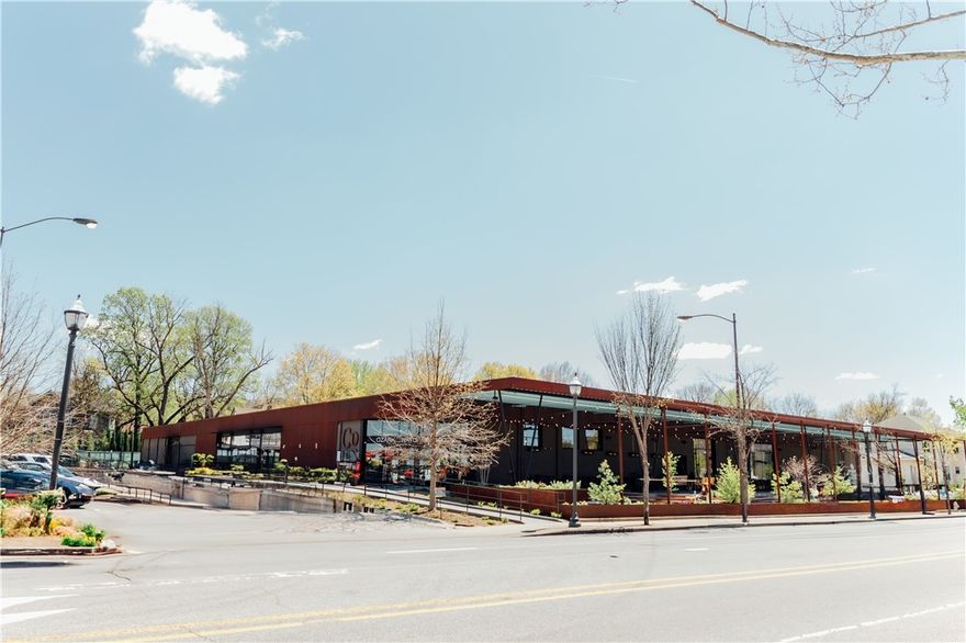 Connected to Ozark Natural Foods, one of Fayetteville’s most beloved local anchors and a daily destination for thousands. Prime walkable location, perfect for bike or foot traffic. Surrounded by coffee shops, restaurants, and local favorites ideal for meetings, breaks, and work/life balance. Strong foot traffic and community vibe, thanks to ONF’s daily draw and loyal customer base. Flexible small office suites available for creative professionals, nonprofits, or businesses who value location, culture, and connection.