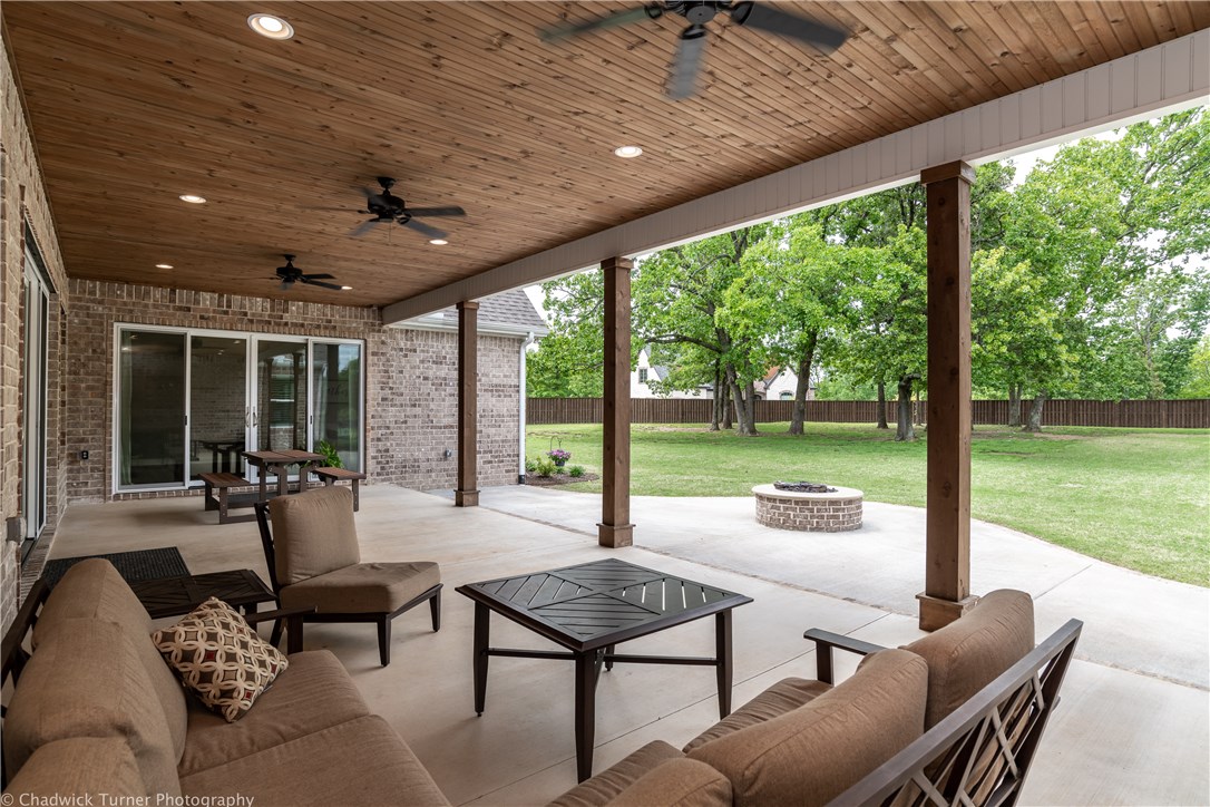 Oak Tree Centerton - Residential