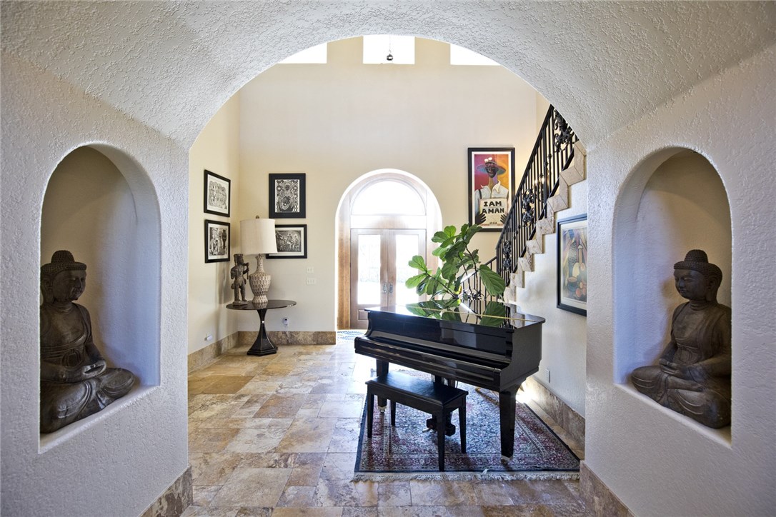 Churchill - Residential