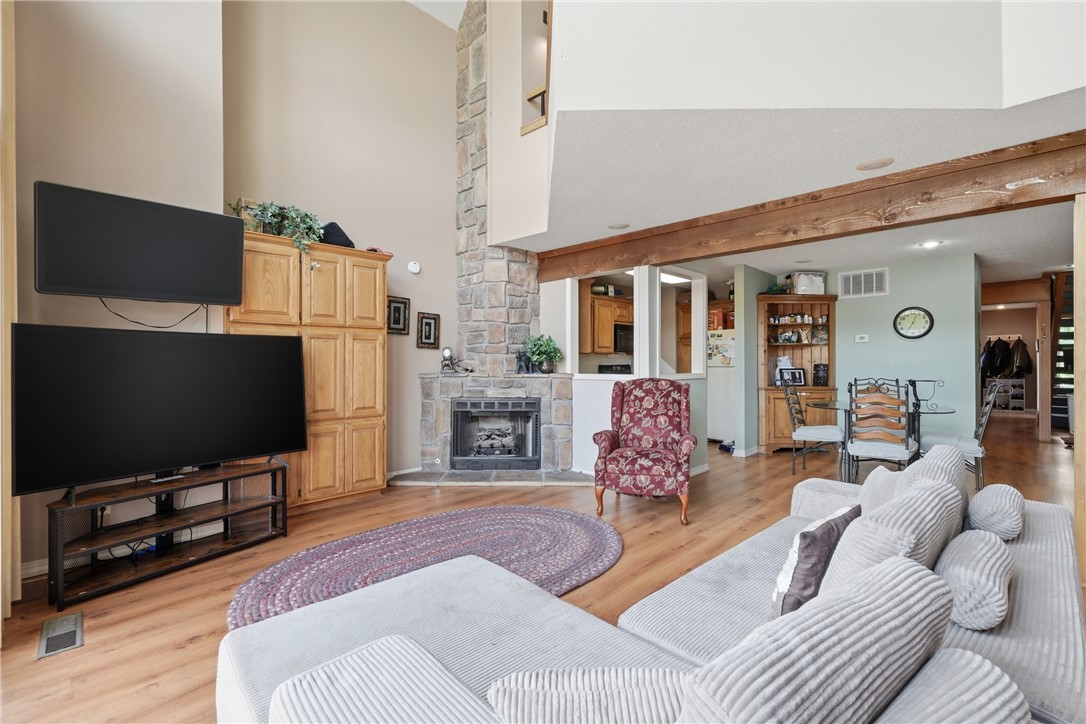 Unit 124 Holiday Island - Residential