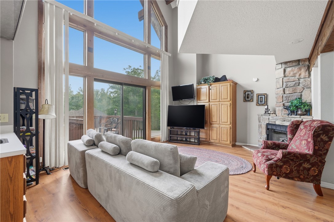 Unit 124 Holiday Island - Residential