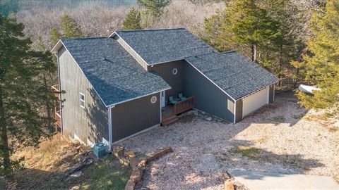 Photo of 21223 Maple Drive, Garfield, AR 72732 (MLS # 1331051)