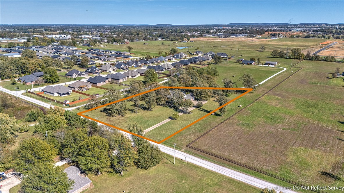 Tontitown Outlots - Residential