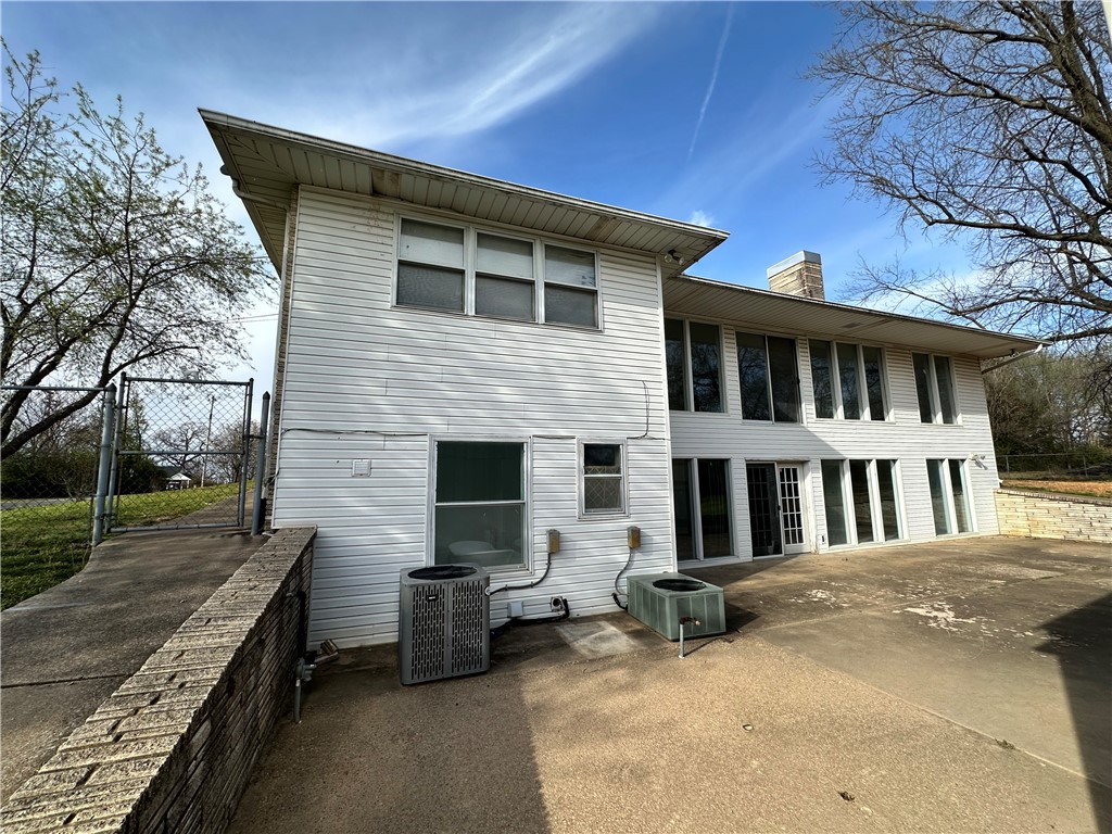 Springdale Outlots - Land