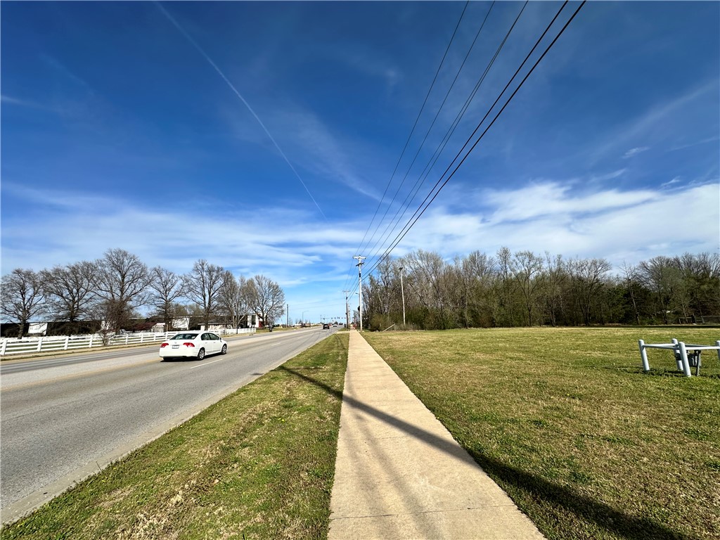 Springdale Outlots - Land