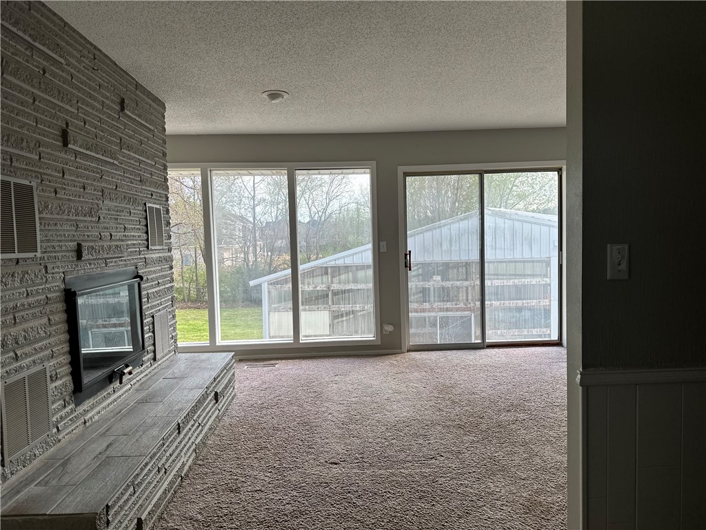 Springdale Outlots - Land