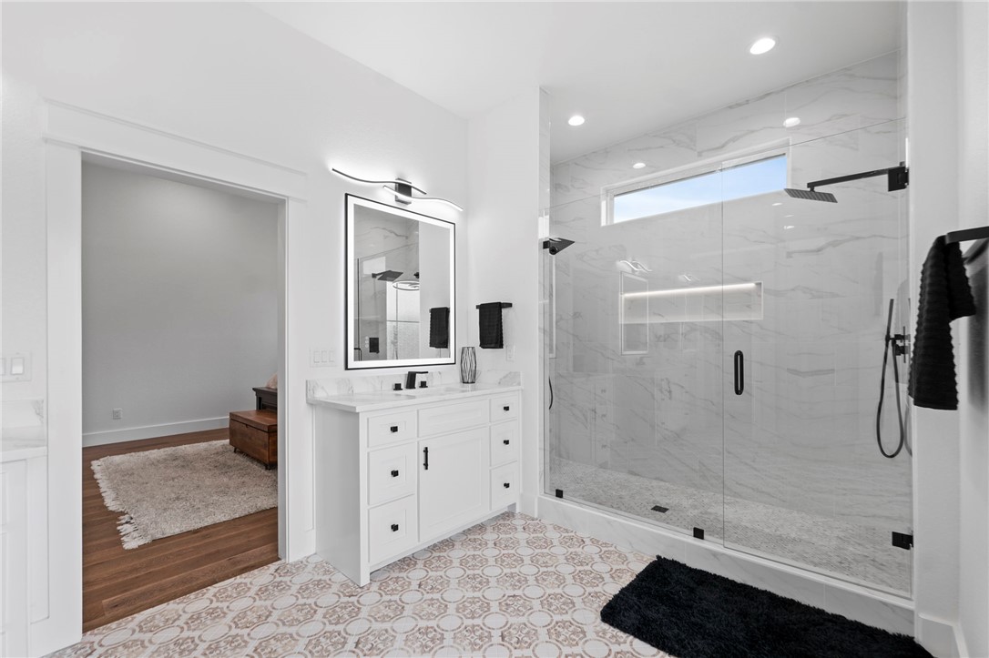 34-21-28 GARFIELD - Residential