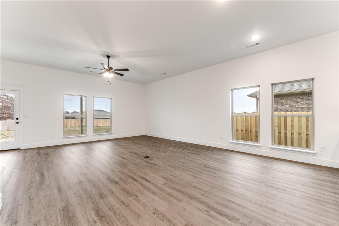 Woodcrest Walk - Residential