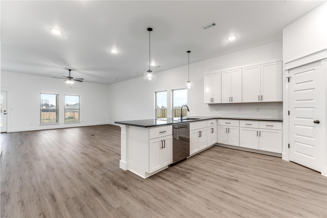 Woodcrest Walk - Residential