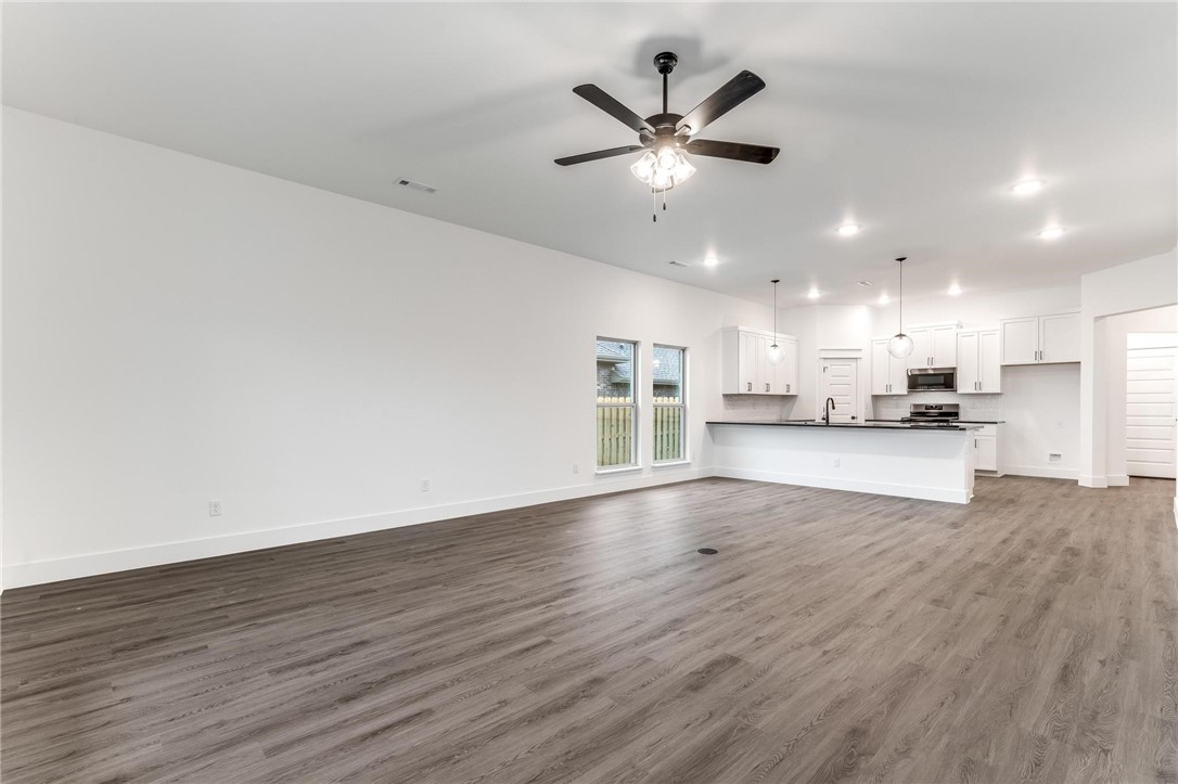 Woodcrest Walk - Residential