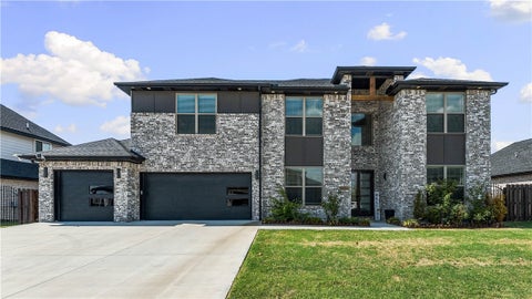 Photo of 1111 Longbourn Drive, Centerton, AR 72719 (MLS # 1362278)