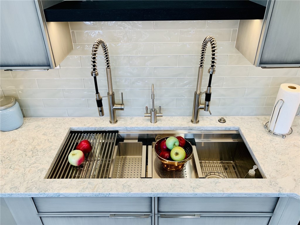 Dickenshire S/D - Residential