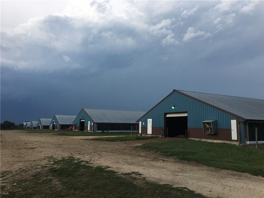 Good farm with Simmons contract