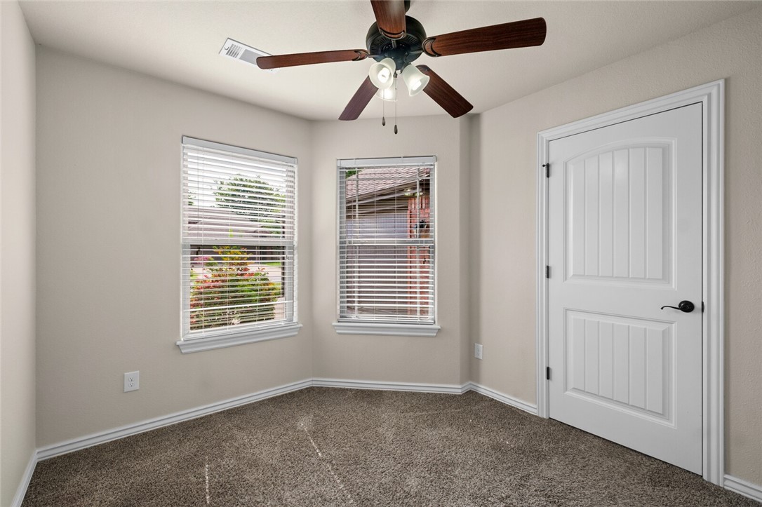 Kerelaw Castle Bentonville - Residential