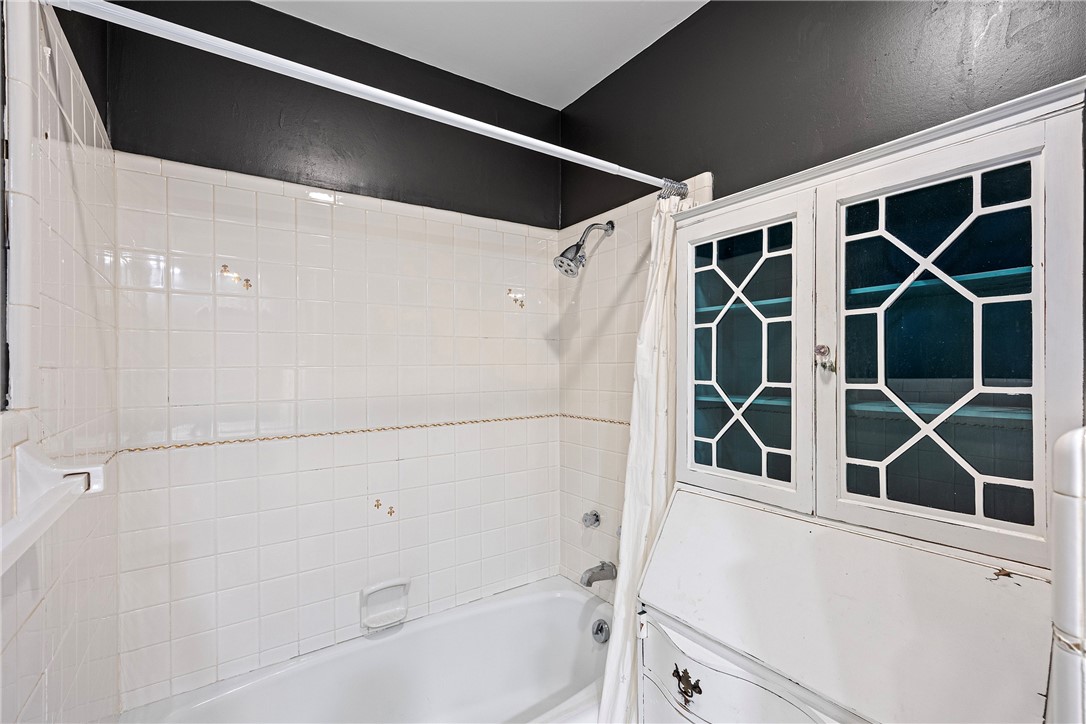 J L Shinn - Residential