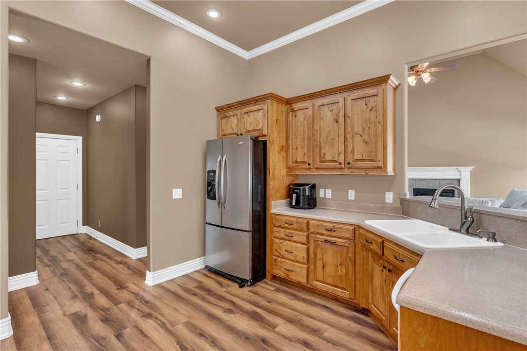 Hunts Lakeside Estates - Residential