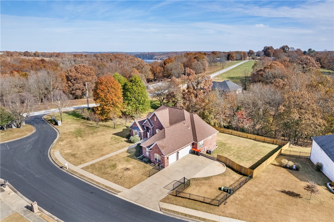 Hunts Lakeside Estates - Residential