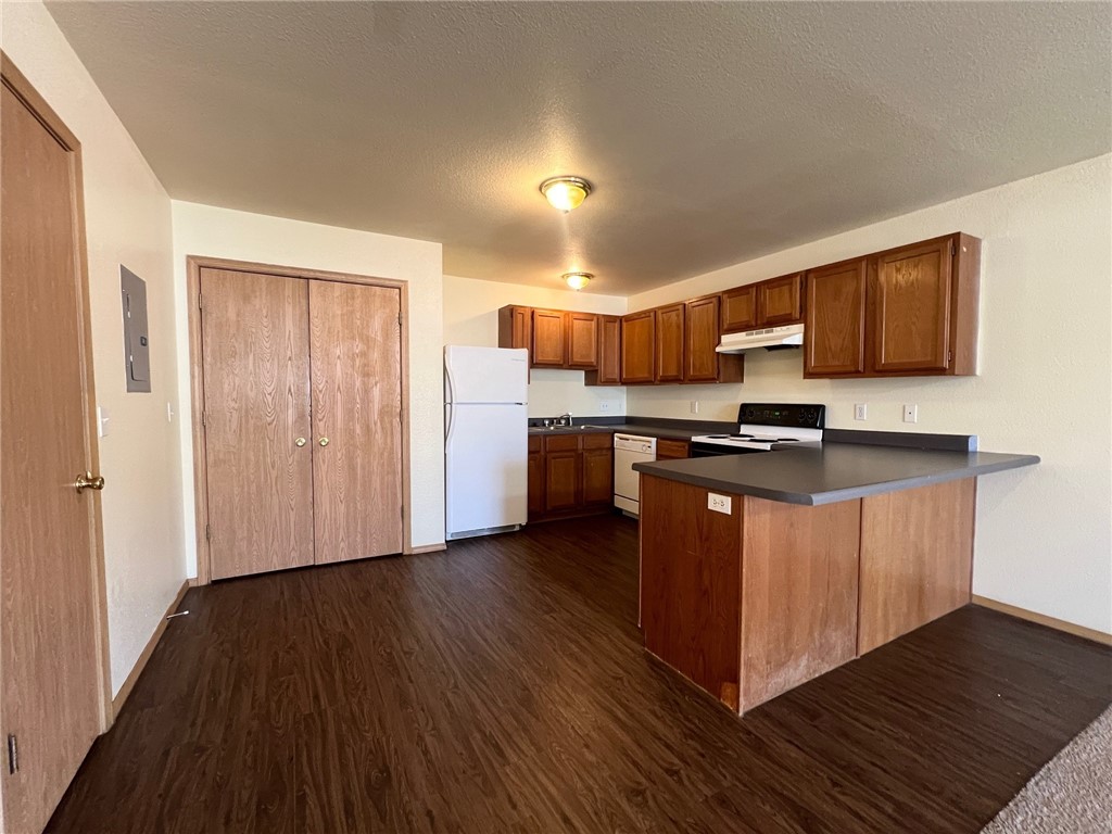 WOMACKS ADD-CENTERTON - Residential Lease