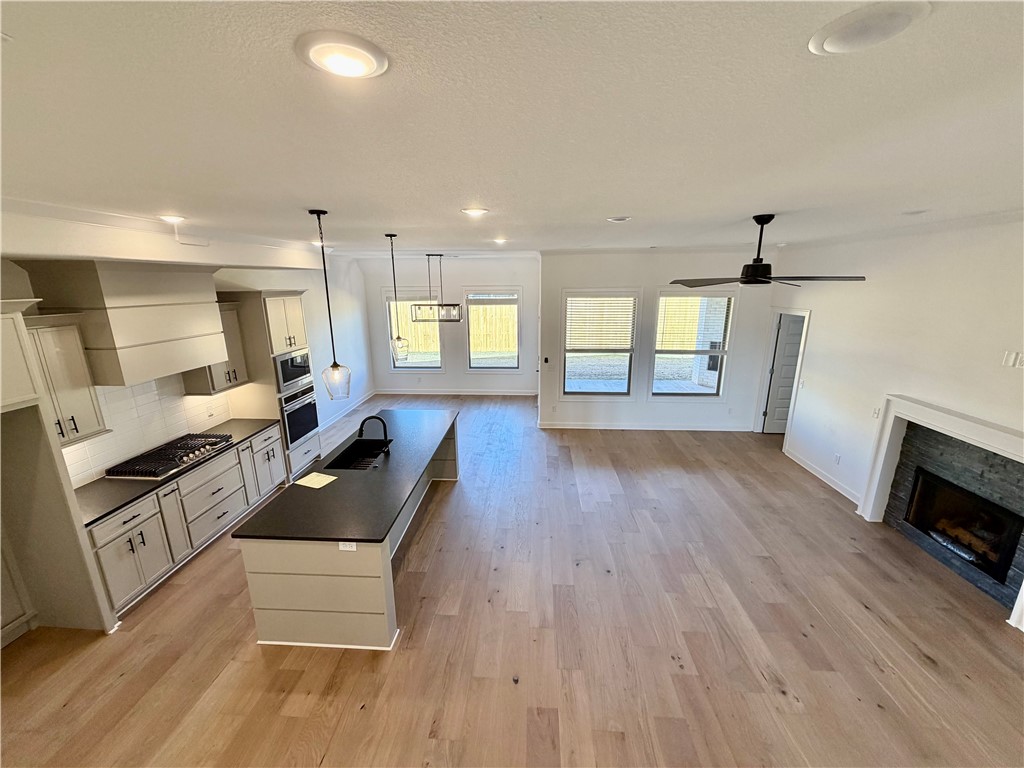 Hillcrest - Residential