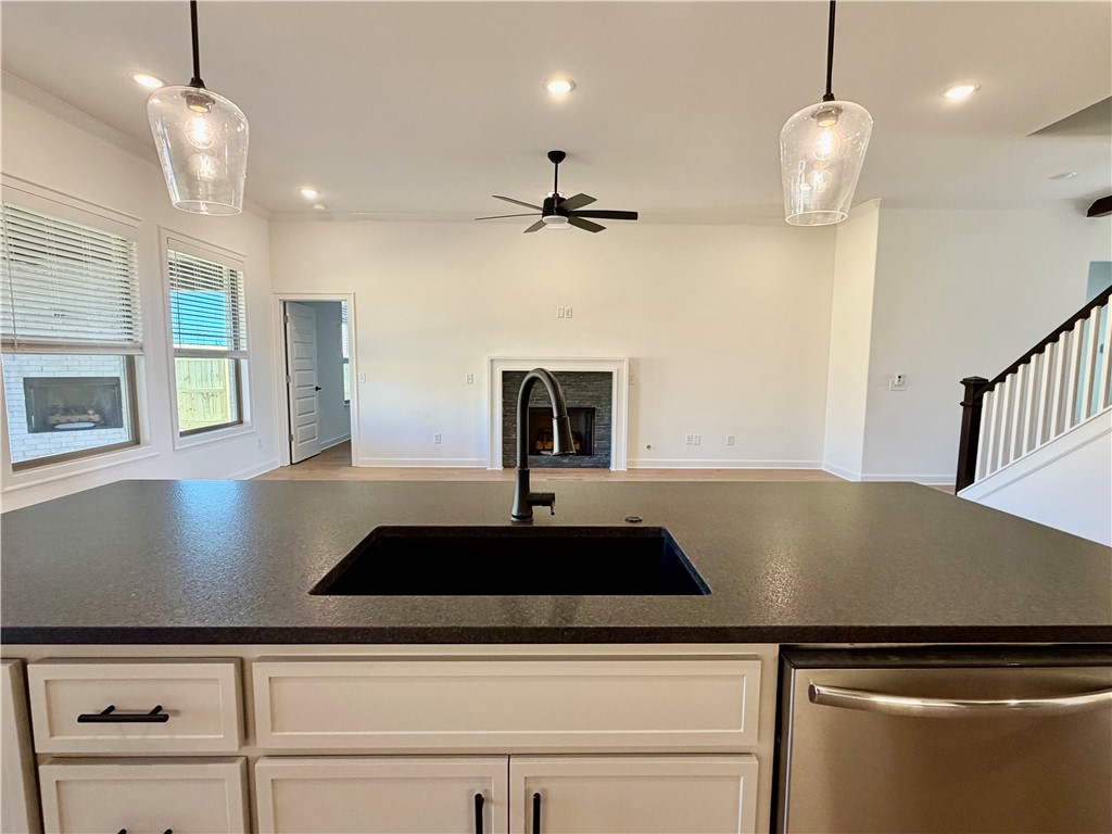 Hillcrest - Residential