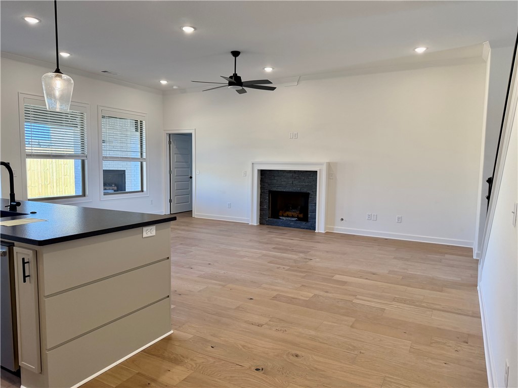 Hillcrest - Residential