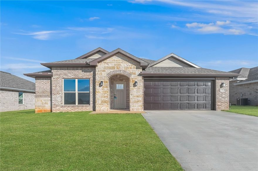 Choose between a 4.99% Fixed interest rate or 10k in flex cash! *Terms and Conditions apply

This 3 bed, 2 bath 1714 square foot floor plan is customizable to your needs. Take your pick from a flexible living space, coffee bar, or pocket office in this 1,700- square-foot home. The ability to choose from structural options to best suit your lifestyle makes this house a home! With an open-concept living space and covered patio, this house is perfect for entertaining. Complete with a large primary suite with dual closets! Taxes subject to change based on new construction.