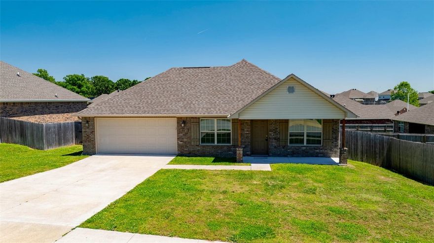 Discover this inviting 4 bedroom, 2 bathroom home offering 1,688 sq ft of comfortable living space in a desirable subdivision. From the moment you step inside, you’ll appreciate the warm and functional layout designed for easy everyday living. The family room provides a great central gathering space for relaxing, spending time with loved ones, or entertaining guests. The primary bedroom includes a walk-in closet, giving you plenty of storage and keeping everything neat and organized. Step outside to enjoy the backyard, perfect for entertaining, weekend BBQs, letting the kids or pets play, or simply unwinding after a long day. With its comfortable layout and welcoming feel, this home offers plenty of space to make it your own. Don’t miss out—schedule your showing today!