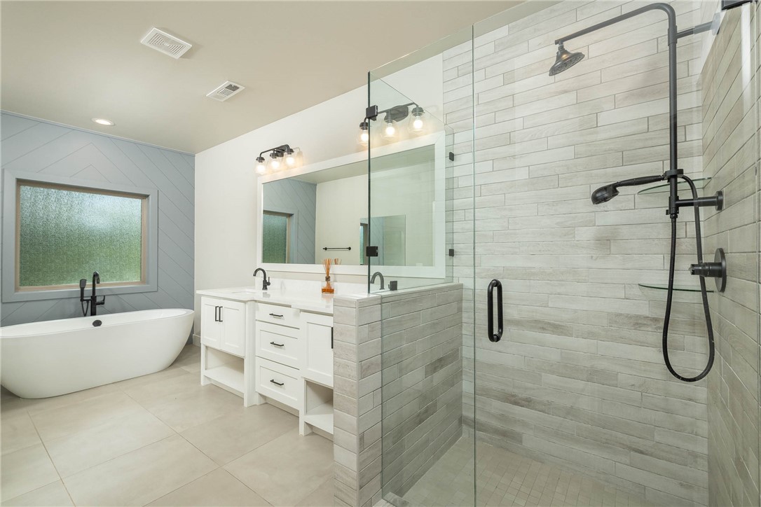 Star Lake - Residential