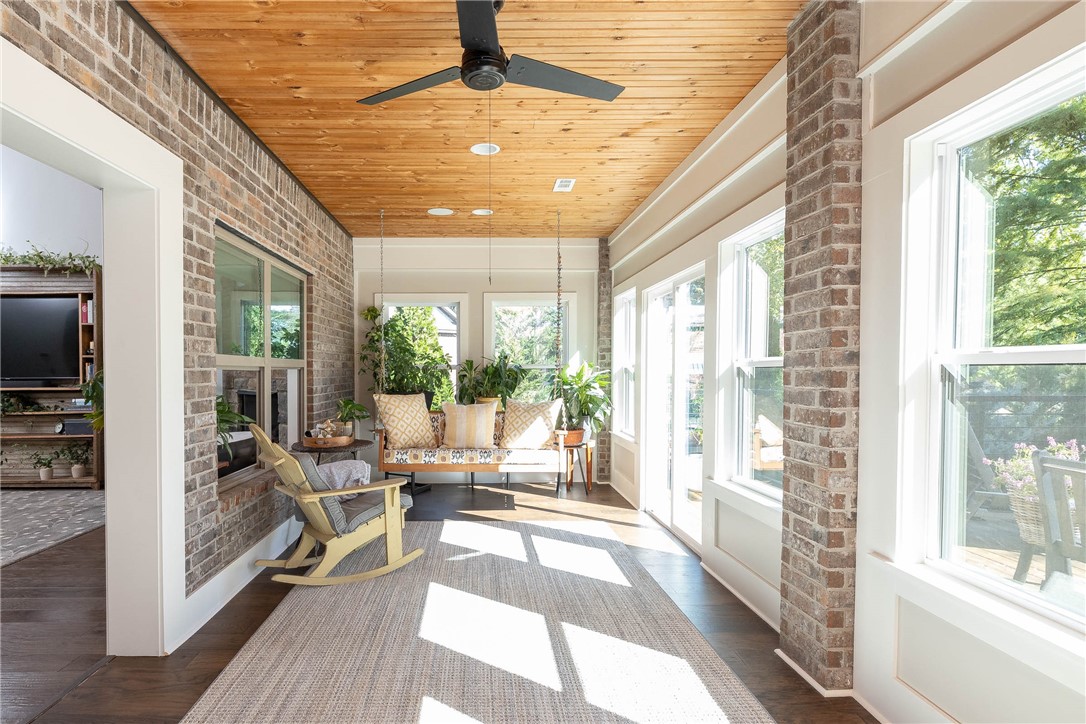 Star Lake - Residential