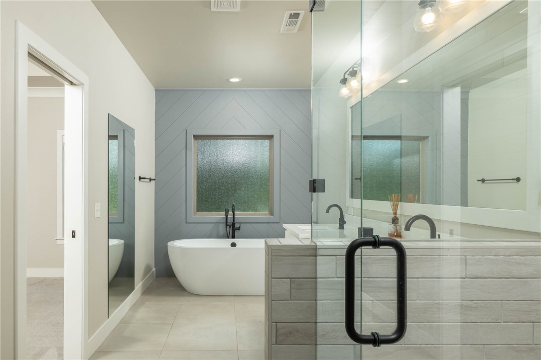 Star Lake - Residential