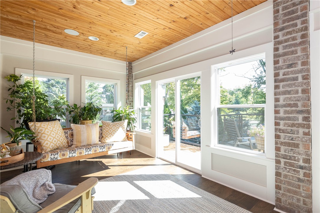 Star Lake - Residential