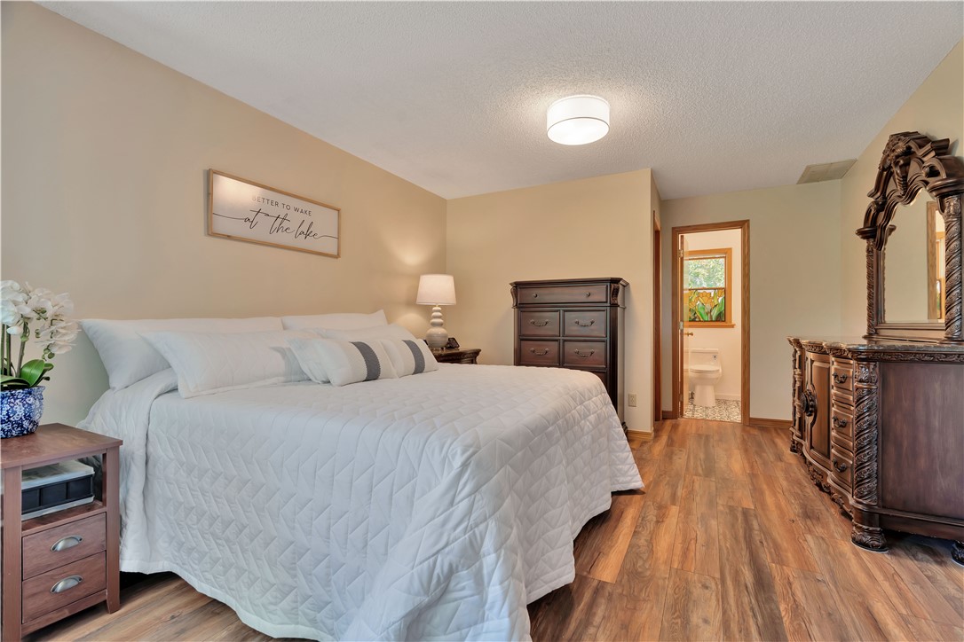Tanglewood 4Th - Residential