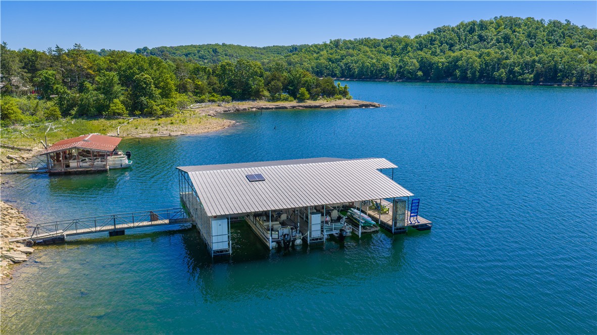 Tanglewood 4Th - Residential