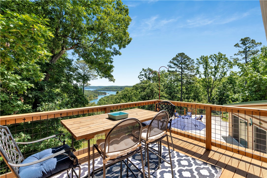 Tanglewood 4Th - Residential