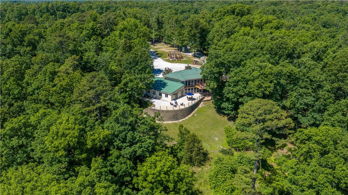 Tanglewood 4Th - Residential