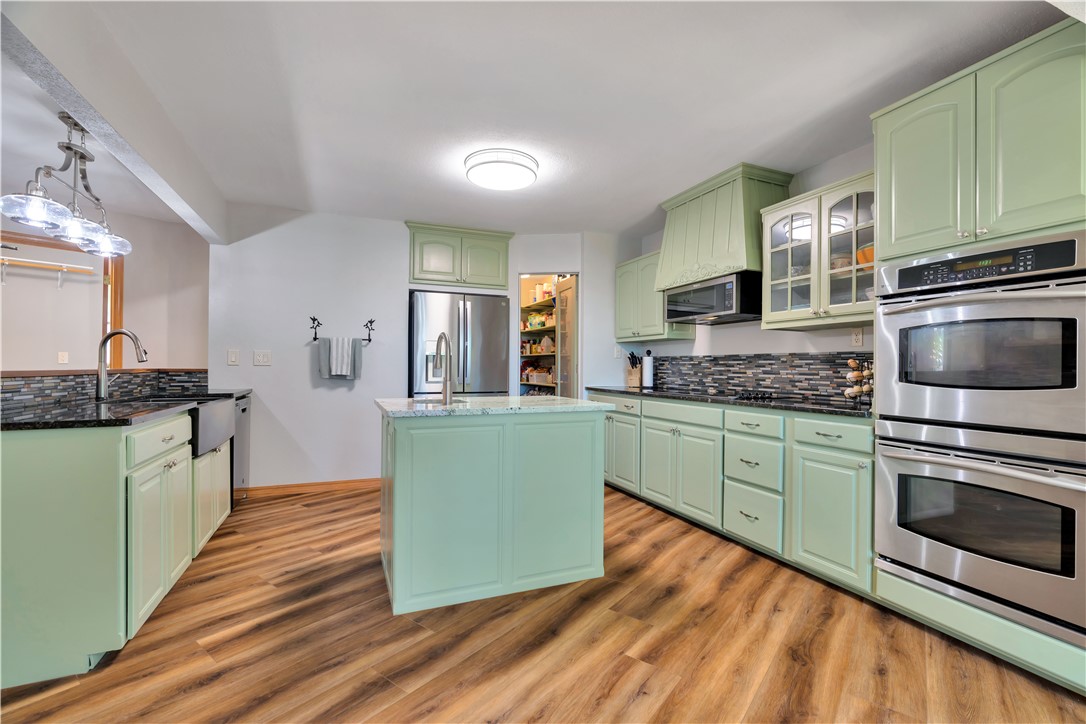 Tanglewood 4Th - Residential
