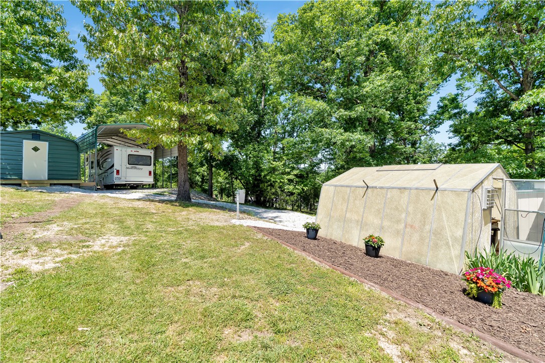 Tanglewood 4Th - Residential