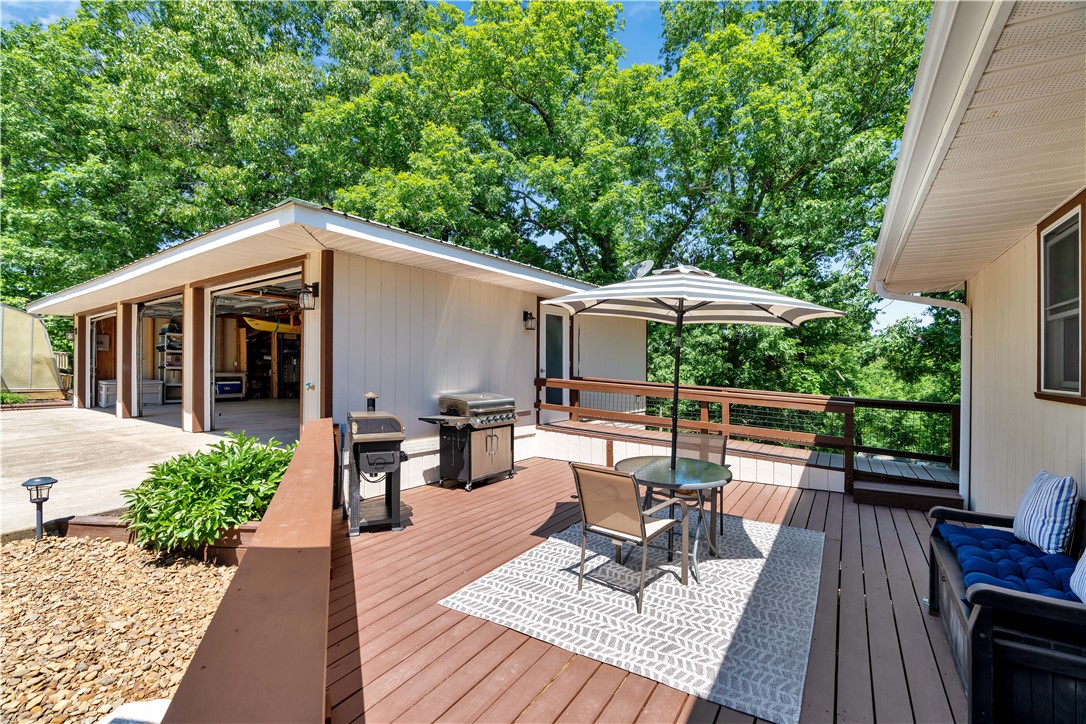 Tanglewood 4Th - Residential