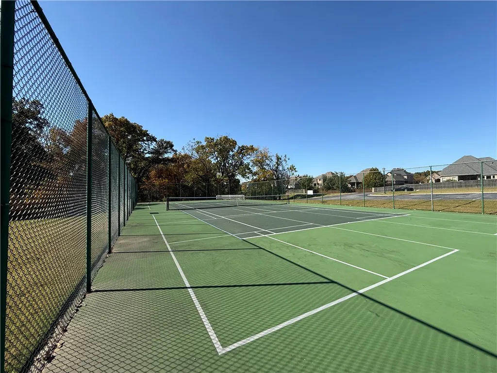 Centerton, Arkansas 72719, United States, 5 Bedrooms Bedrooms, ,4 BathroomsBathrooms,Residential,Active,239116