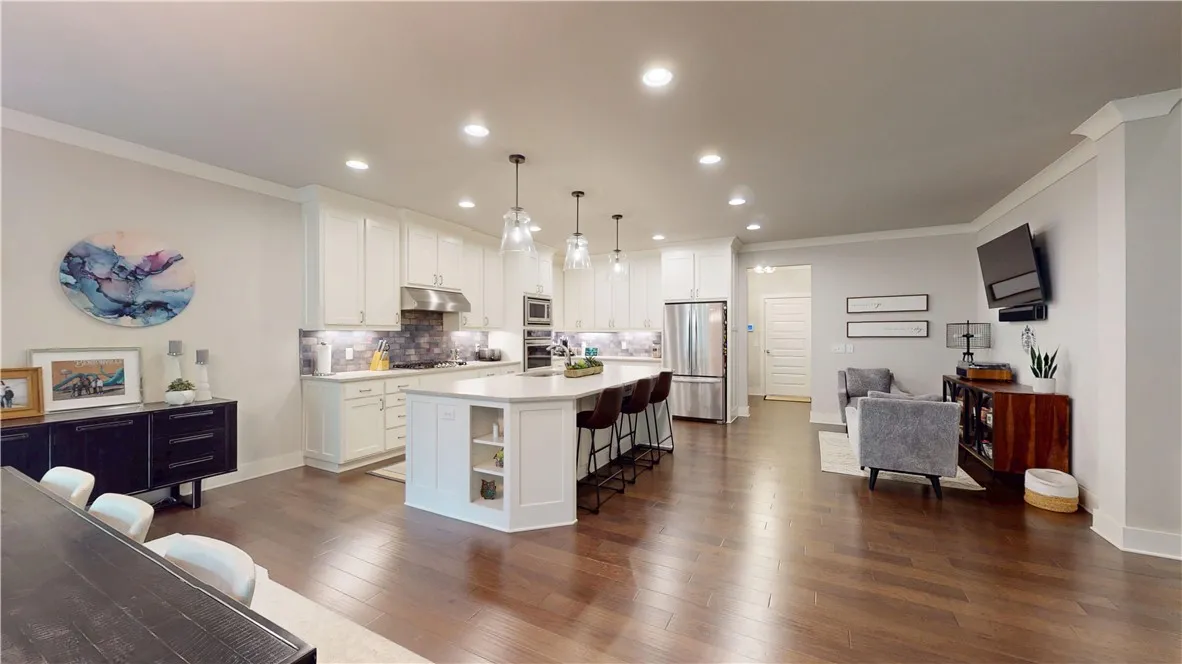 Centerton, Arkansas 72719, United States, 5 Bedrooms Bedrooms, ,4 BathroomsBathrooms,Residential,Active,239116